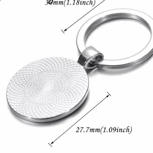 New! Disney Cute Marie Cat Glass Cabochon Keychain Bag Car Keyring Holder A - Picture 2 of 2